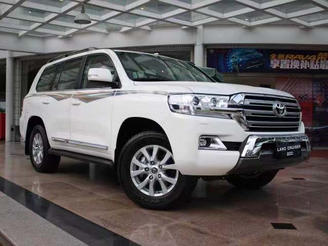 每天要上班，不想擠公交怎么辦？租車(chē)，提醒你注意這3項(xiàng)